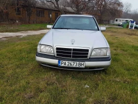 Mercedes-Benz 200, снимка 1