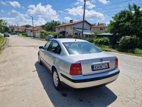 VW Passat 1 8i, 125кс, Климатик, ИТАЛИЯ-КАТО НОВ  - 1399 € / 2736.21 лв. - 17996702 3