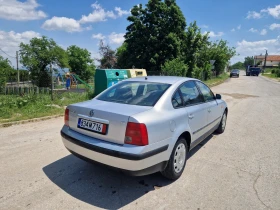 VW Passat 1 8i, 125кс, Климатик, ИТАЛИЯ-КАТО НОВ  - 1399 € / 2736.21 лв. - 17996702 5