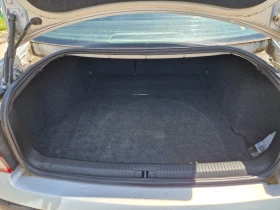VW Passat 1 8i, 125кс, Климатик, ИТАЛИЯ-КАТО НОВ  - 1399 € / 2736.21 лв. - 17996702 13