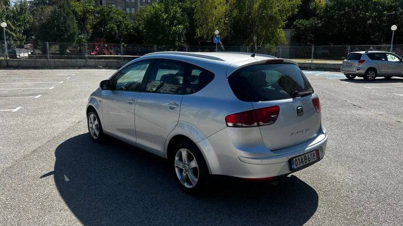 Seat Altea XL 1, 9 Tdi 105kc, снимка 6 - Автомобили и джипове - 47459615