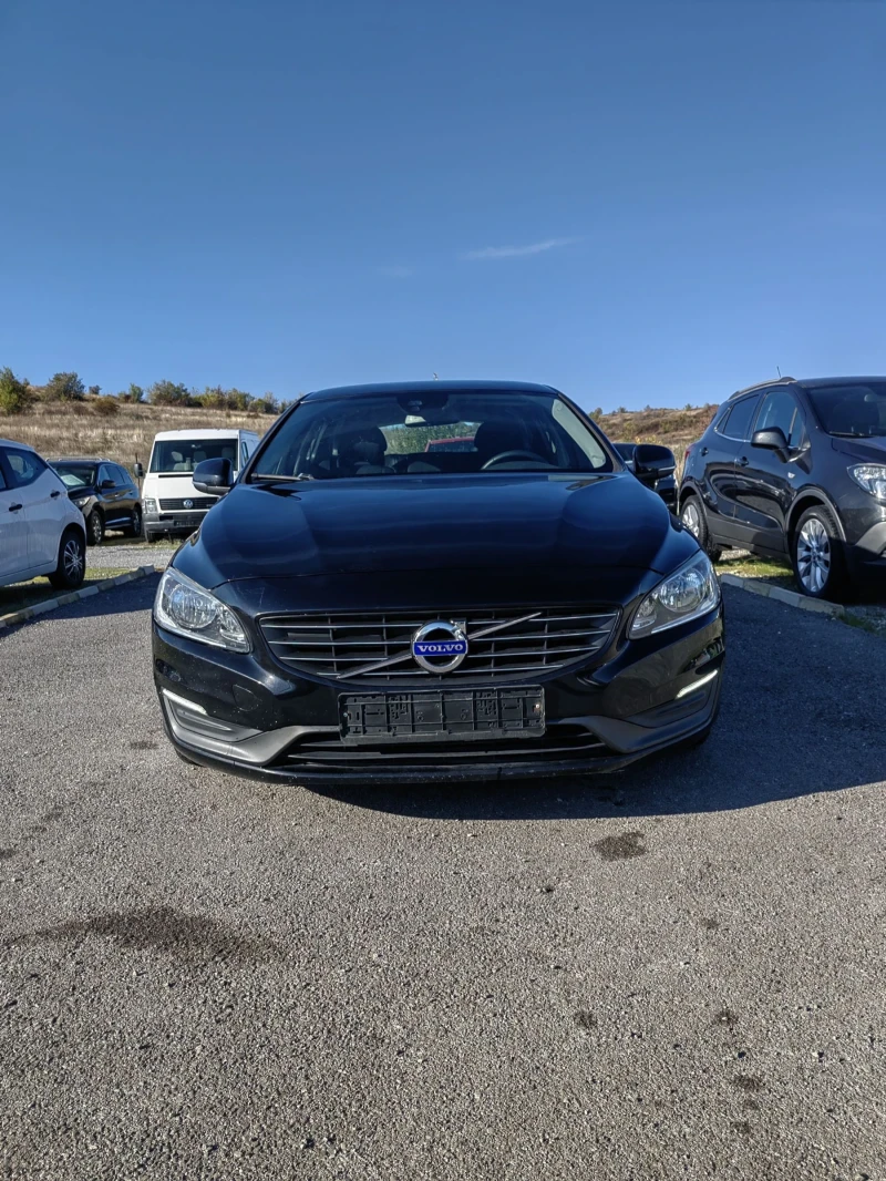 Volvo V60 1.6 HDI, снимка 1 - Автомобили и джипове - 47661256