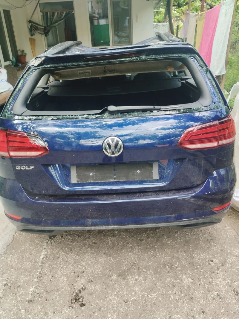 VW Golf Комби, снимка 8 - Автомобили и джипове - 49515011