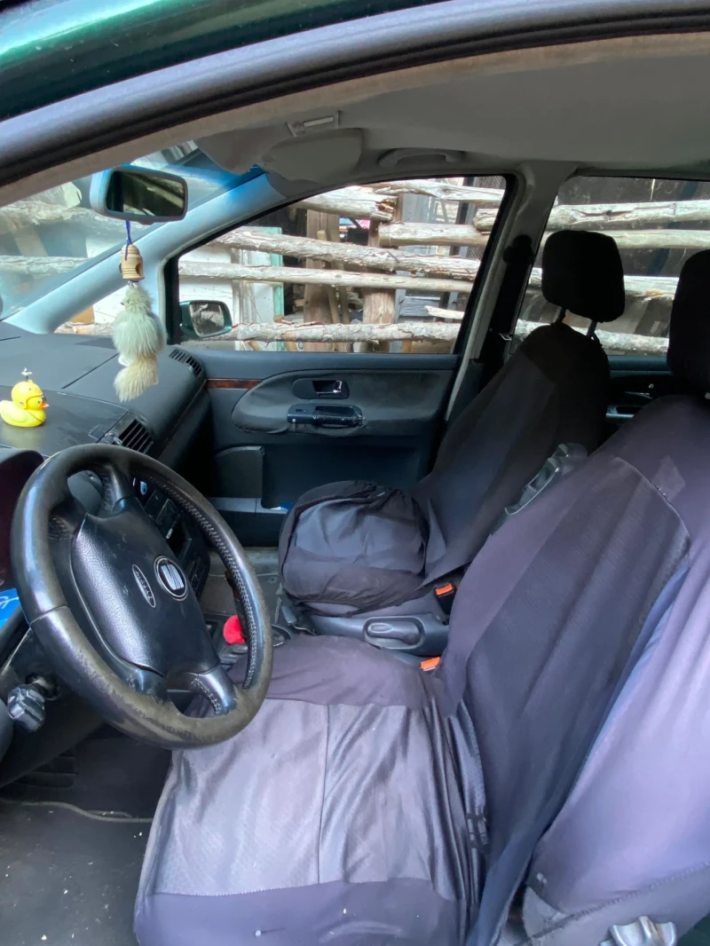 Seat Alhambra 1.9 TDI, снимка 7 - Автомобили и джипове - 52068282