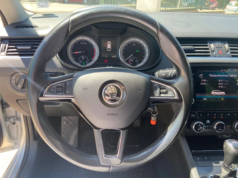 Skoda Octavia 1.5 G TEC DSG FULL LED, снимка 12 - Автомобили и джипове - 51633356