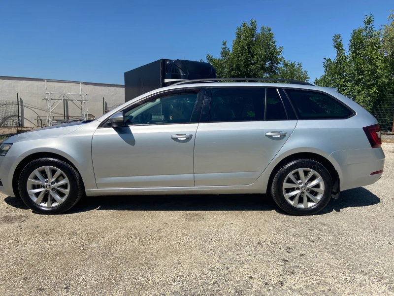 Skoda Octavia 1.5 G TEC DSG FULL LED, снимка 2 - Автомобили и джипове - 51633356