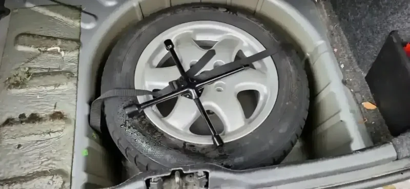 Peugeot 307, снимка 6 - Автомобили и джипове - 52473560