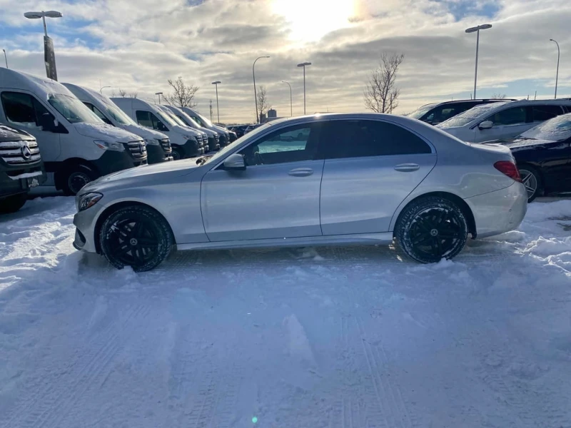 Mercedes-Benz C 400 * CARFAX * ЦЕНА ДО БГ, снимка 3 - Автомобили и джипове - 52786771