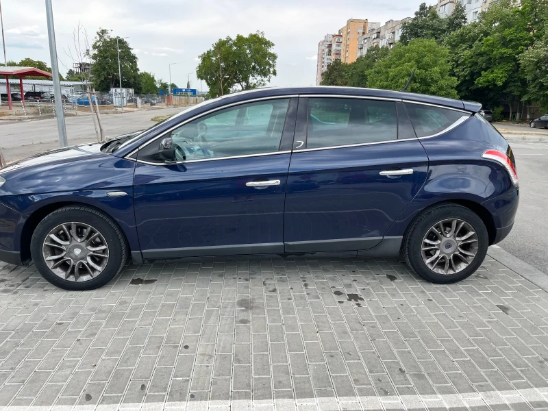 Lancia Delta 2.0, снимка 7 - Автомобили и джипове - 53044574