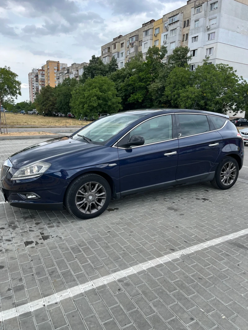 Lancia Delta 2.0, снимка 13 - Автомобили и джипове - 53044574