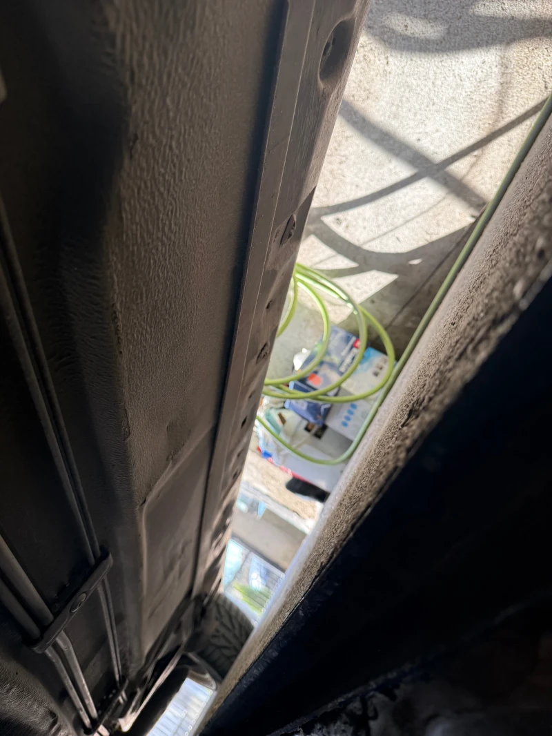 Mercedes-Benz E 320, снимка 12 - Автомобили и джипове - 53295618