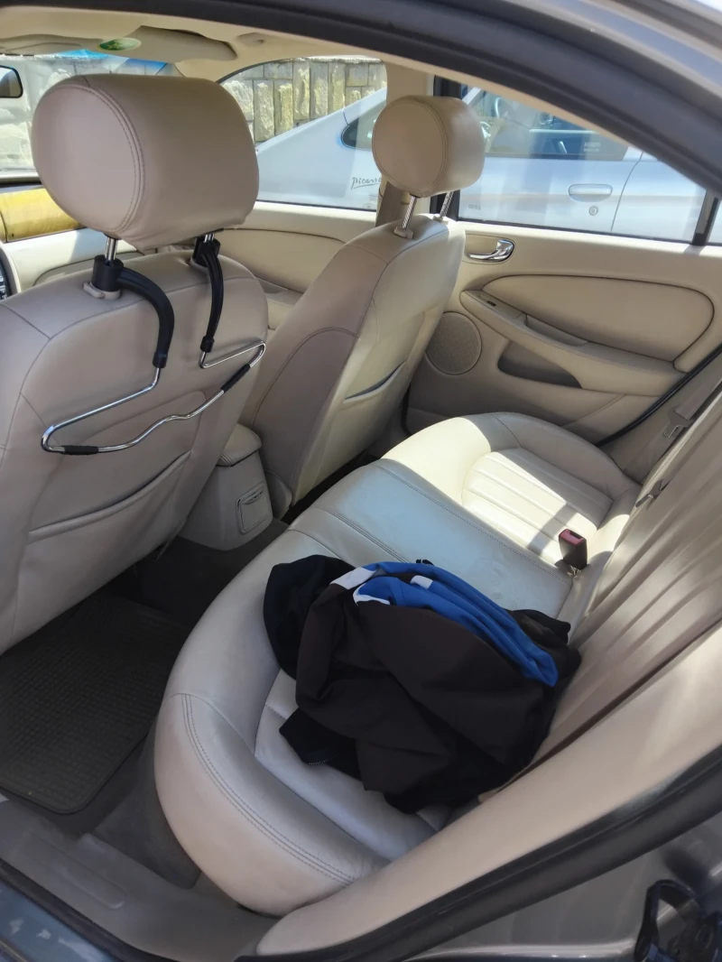 Jaguar X-type, снимка 7 - Автомобили и джипове - 53303289