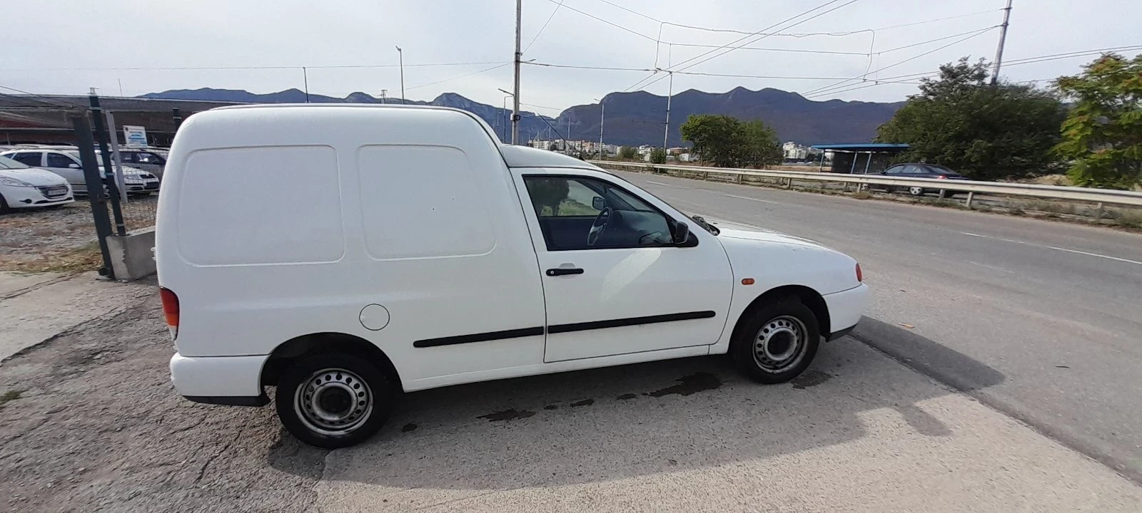 VW Caddy 1, 9D - изображение 7