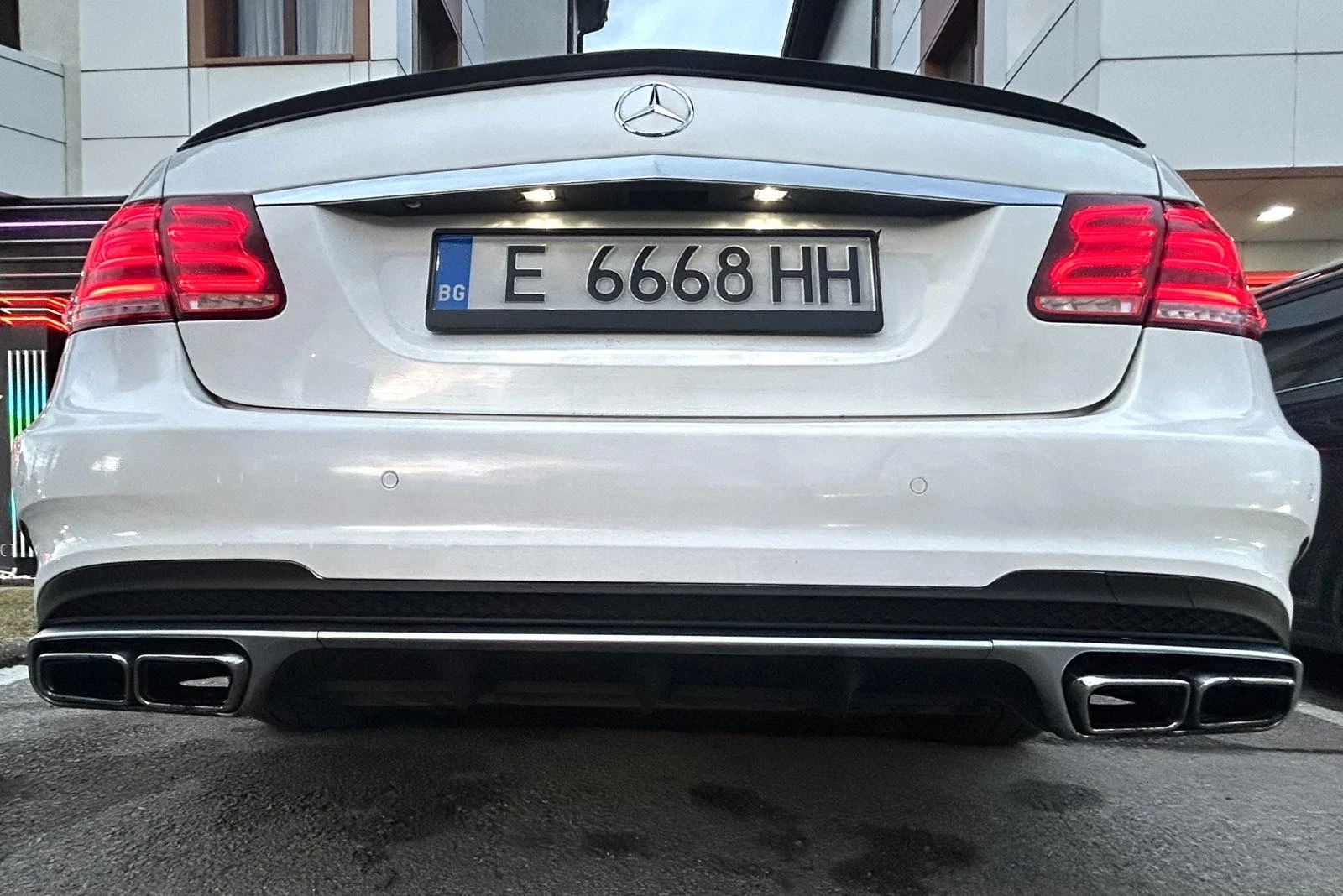 Mercedes-Benz E 220 63 AMG PACK, 230HP, 7G - изображение 6