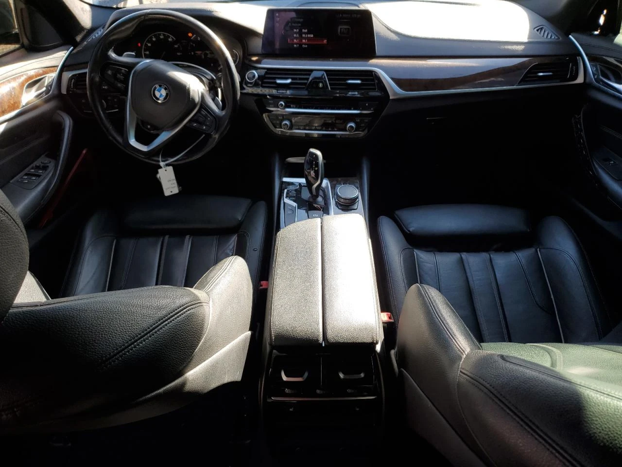 BMW 530 xDrive* 360* HUD* Шибидах - изображение 8
