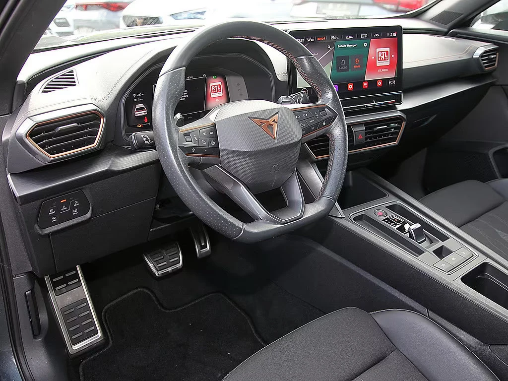 Cupra Formentor VZ/1.4 PHEV/245HP/CAM/NAVI/LED/KLESS/DIGI/404g - изображение 6
