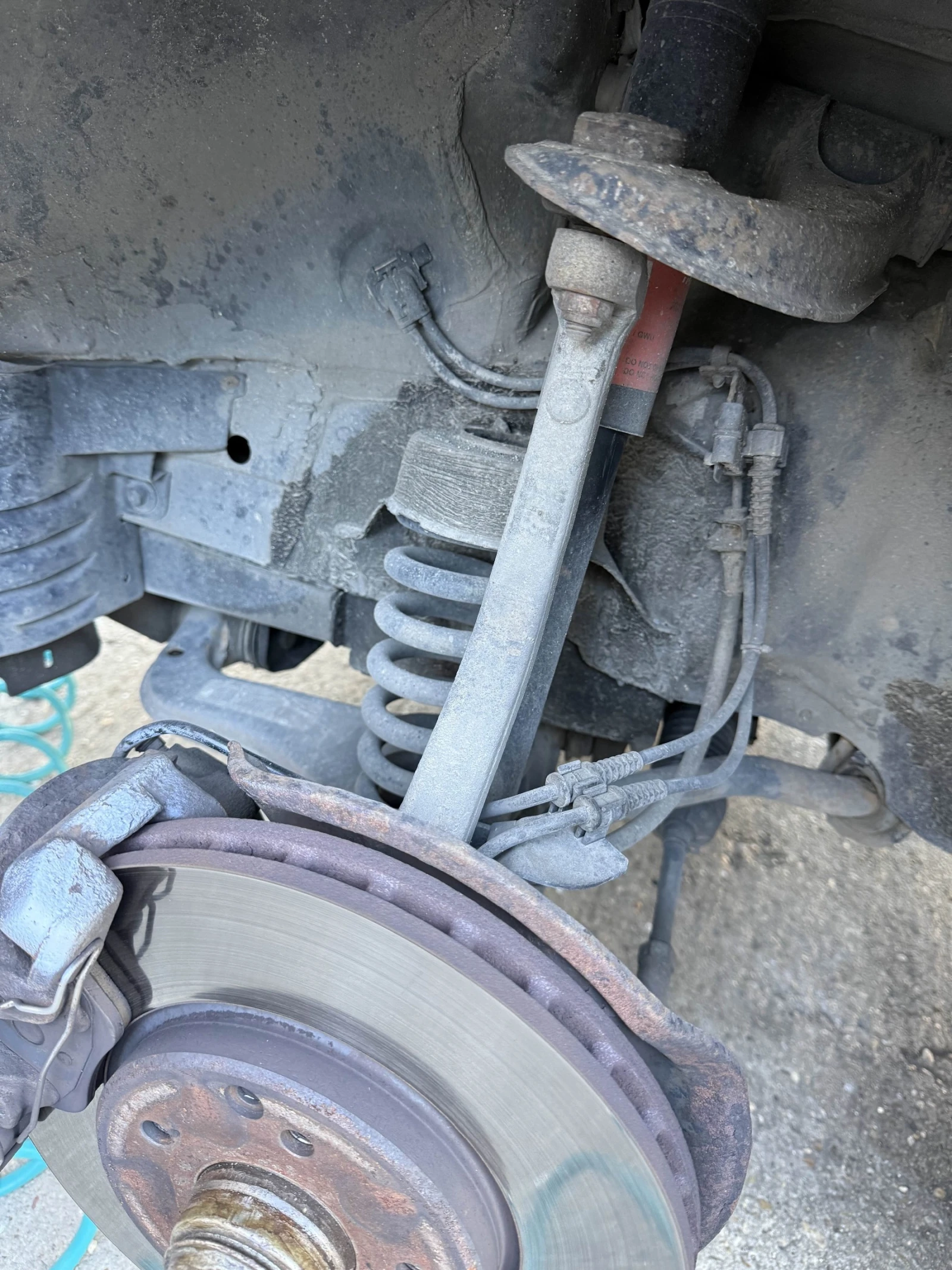 Mercedes-Benz E 320, снимка 14 - Автомобили и джипове - 53295618