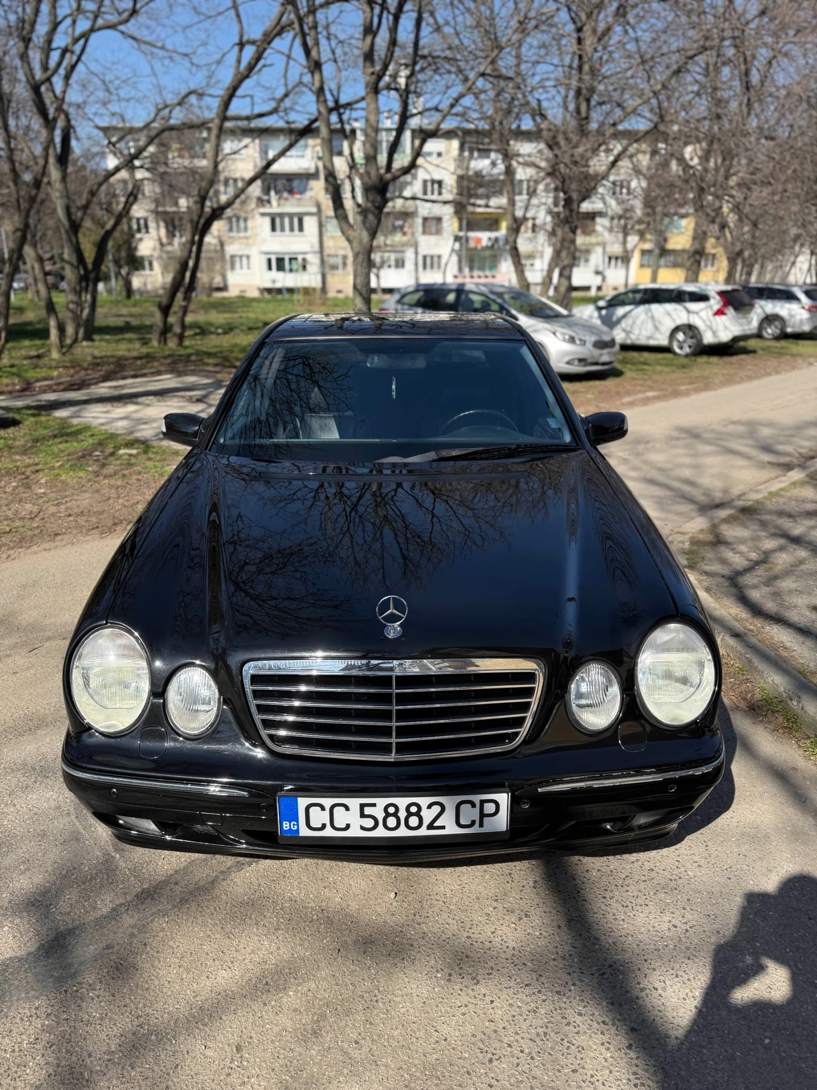 Mercedes-Benz E 320