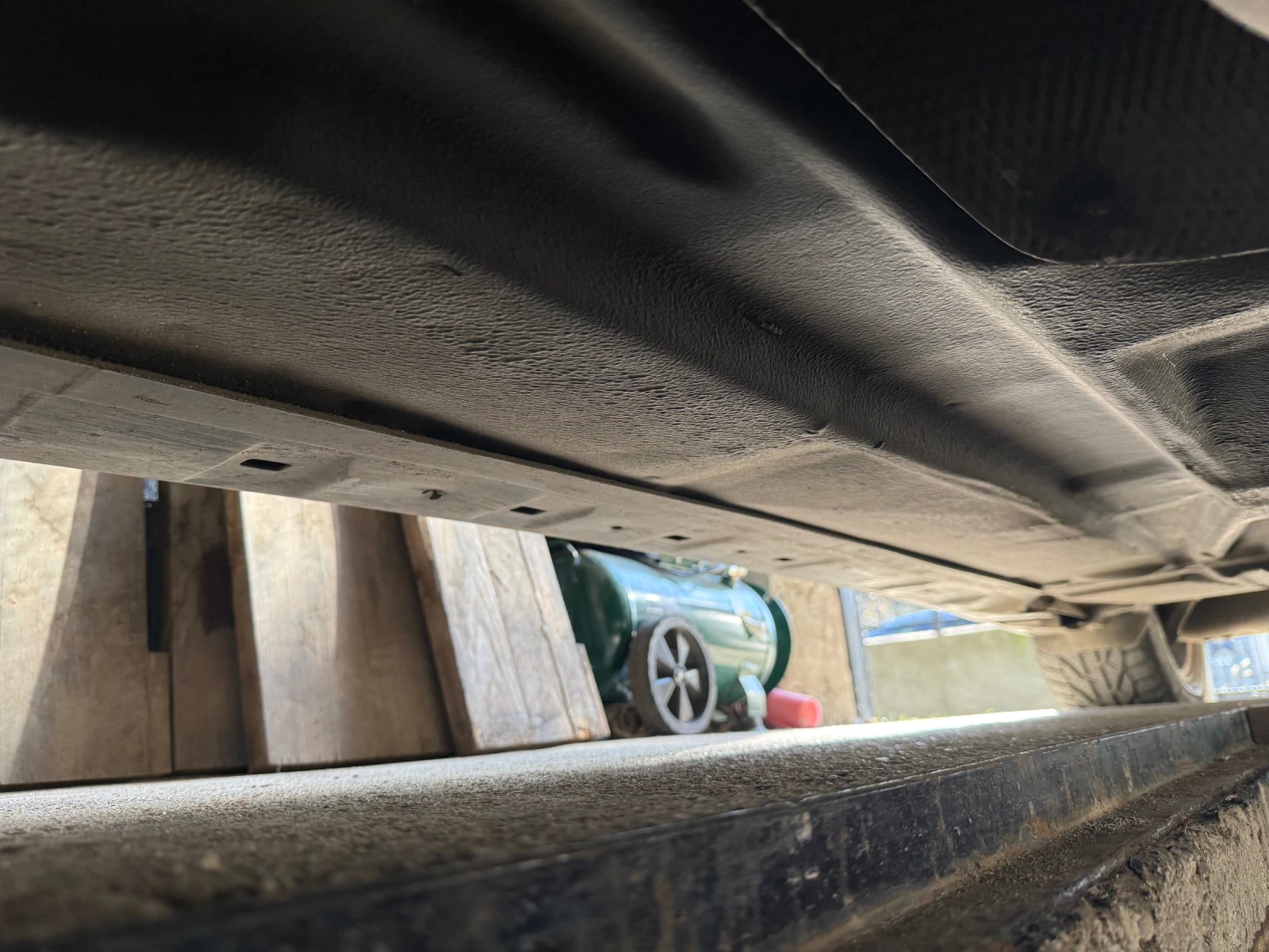 Mercedes-Benz E 320 | Mobile.bg � ����������� 13