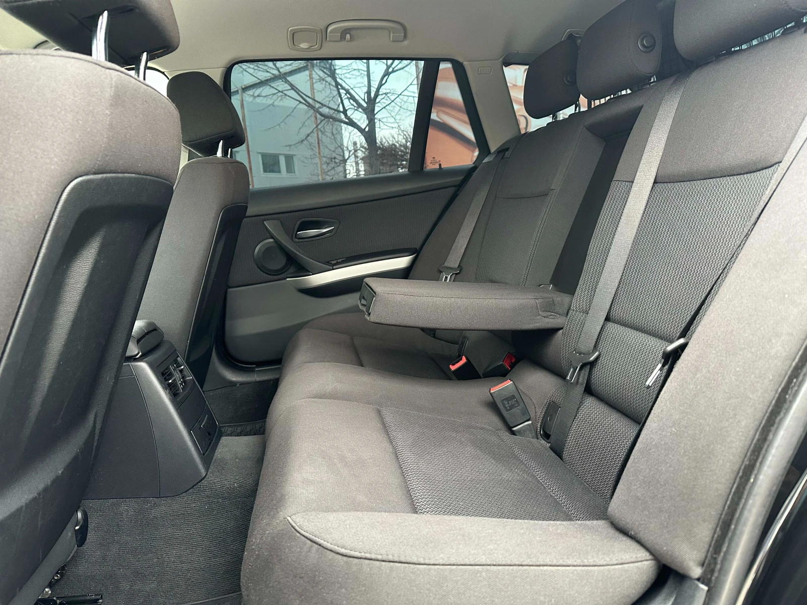 BMW 318 Facelift - изображение 9