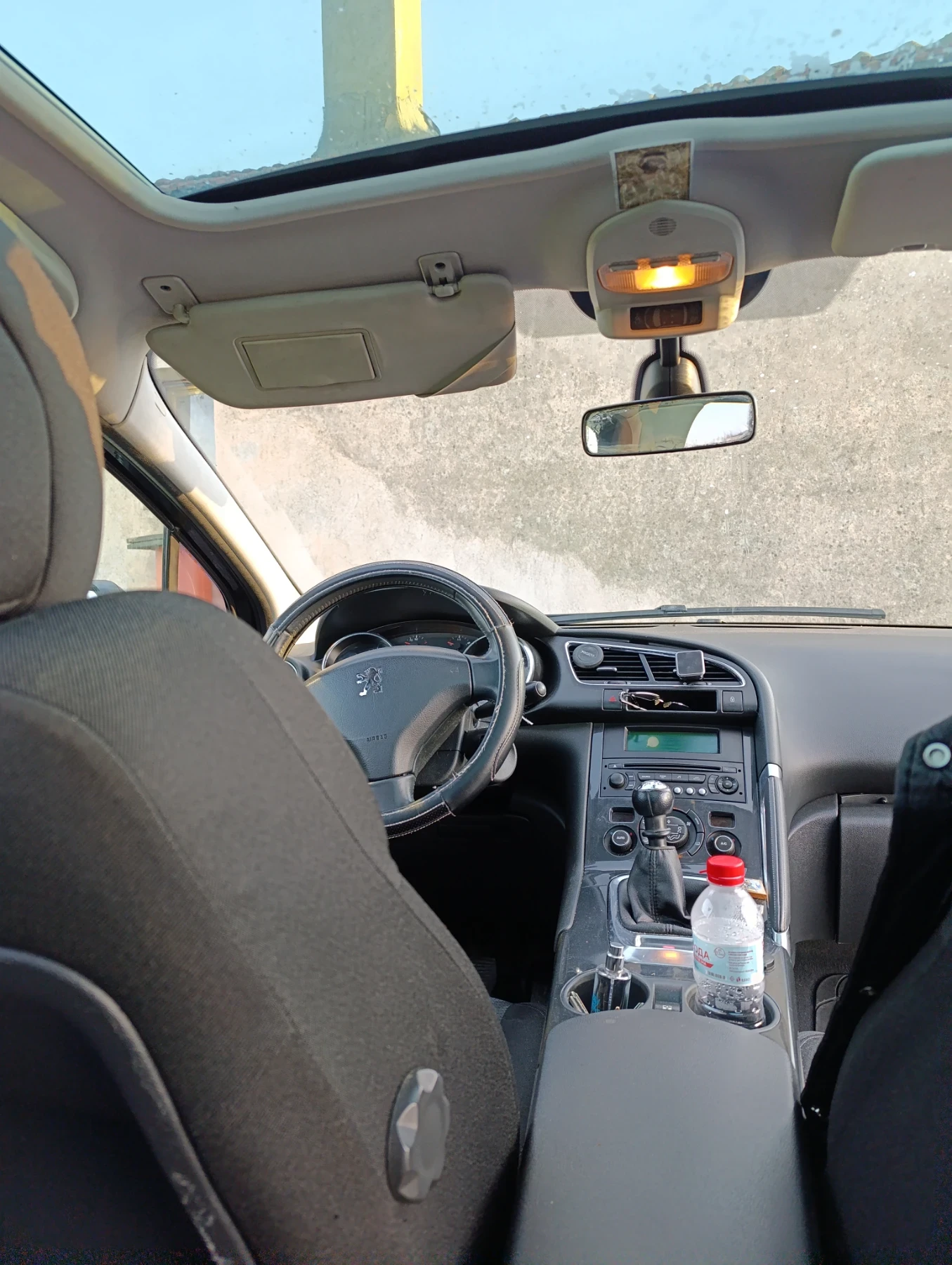 Peugeot 3008 1.6 HDI, снимка 5 - Автомобили и джипове - 53802180