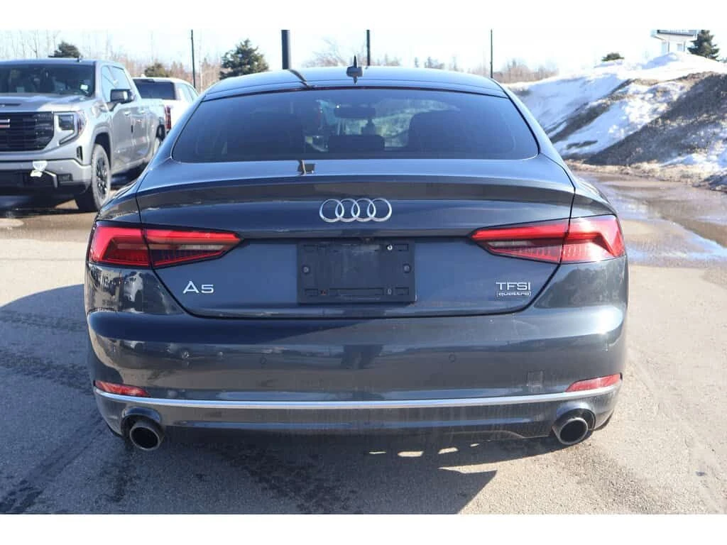Audi A5 * Technik | | Leather Seats | * CARFAX * ЦЕНА ДО Б, снимка 4 - Автомобили и джипове - 53831327