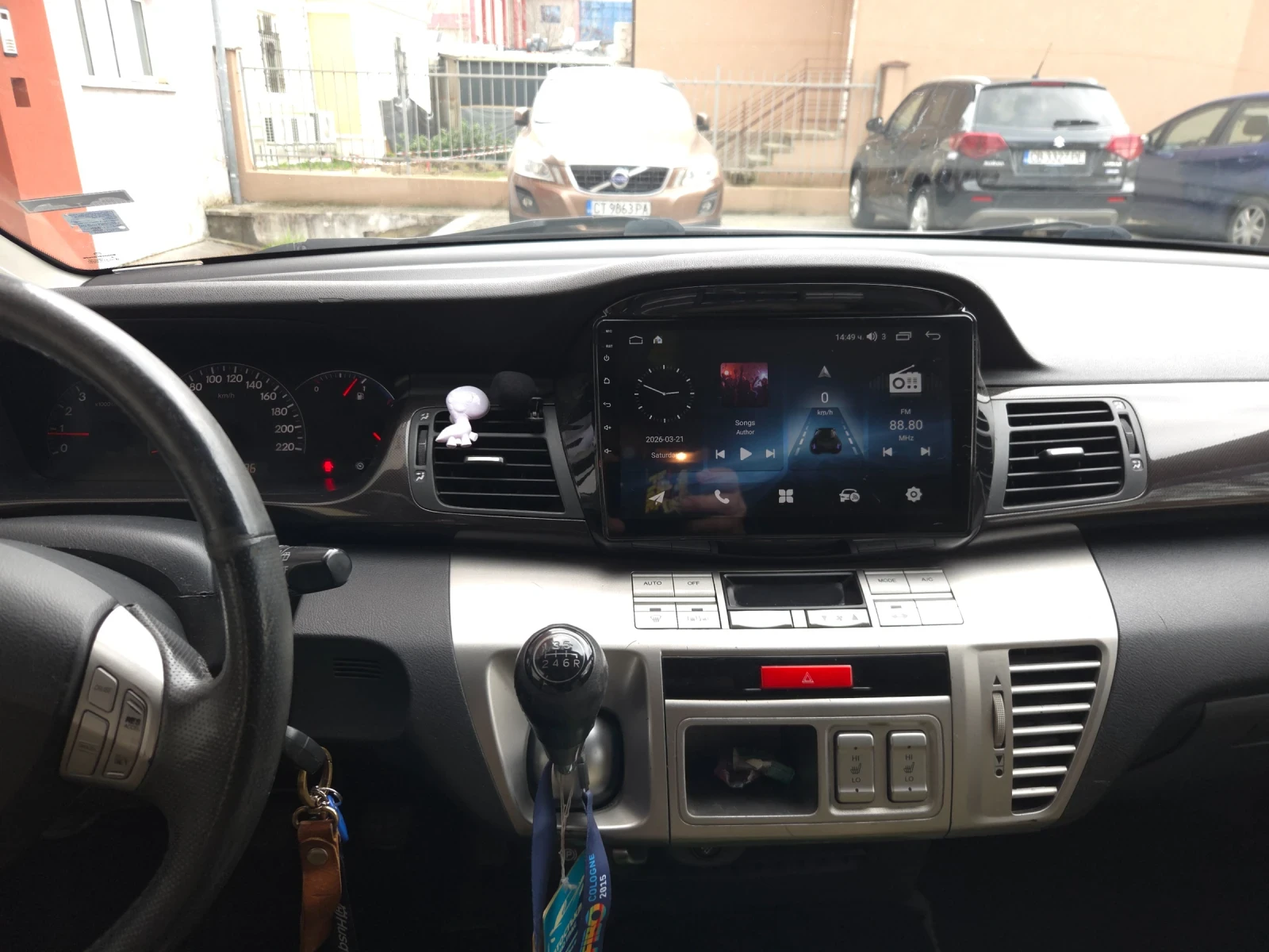 Honda Fr-v, снимка 2 - Автомобили и джипове - 53926085