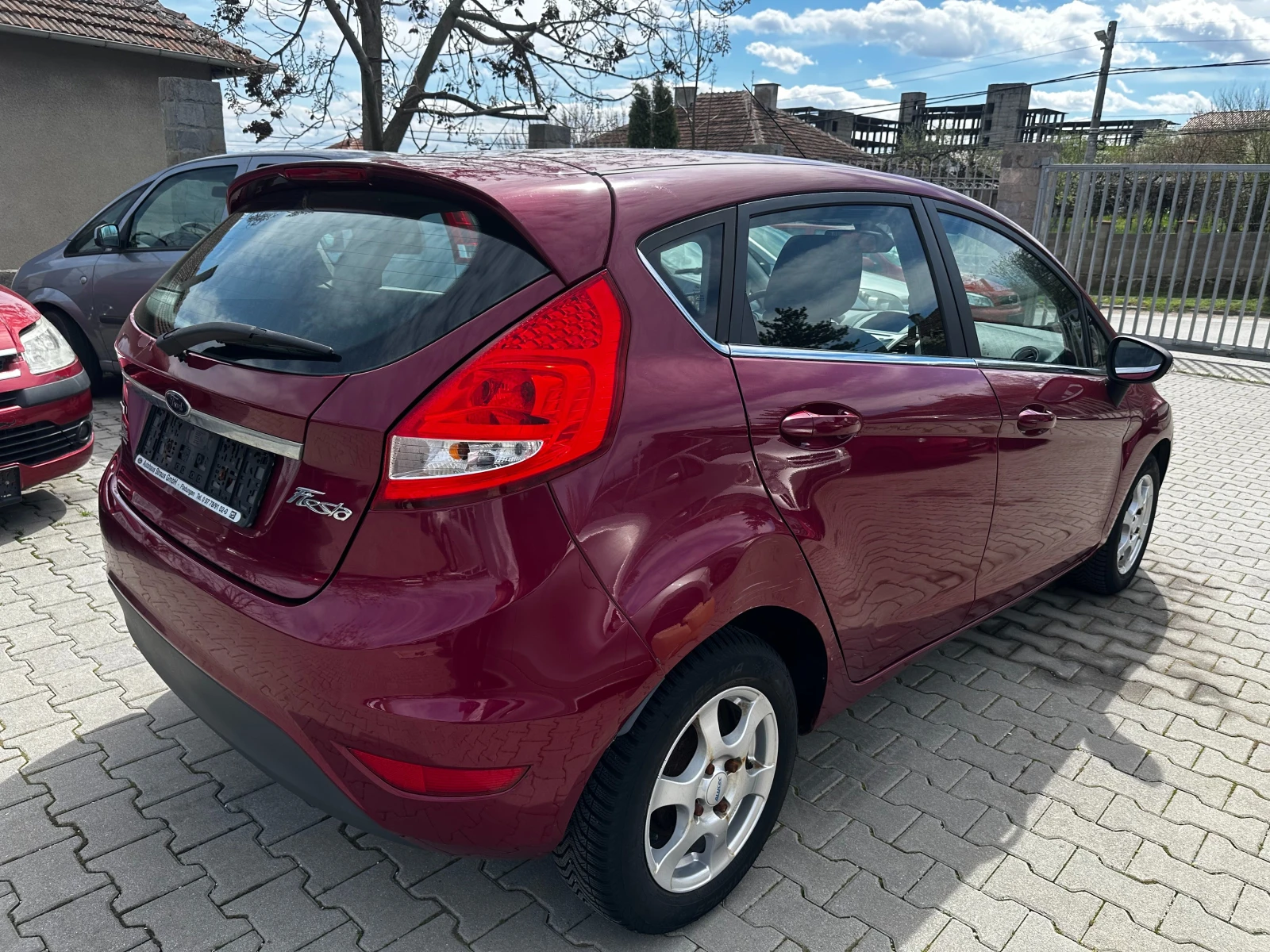 Ford Fiesta 1.6tdci 95к.с, снимка 4 - Автомобили и джипове - 54126256