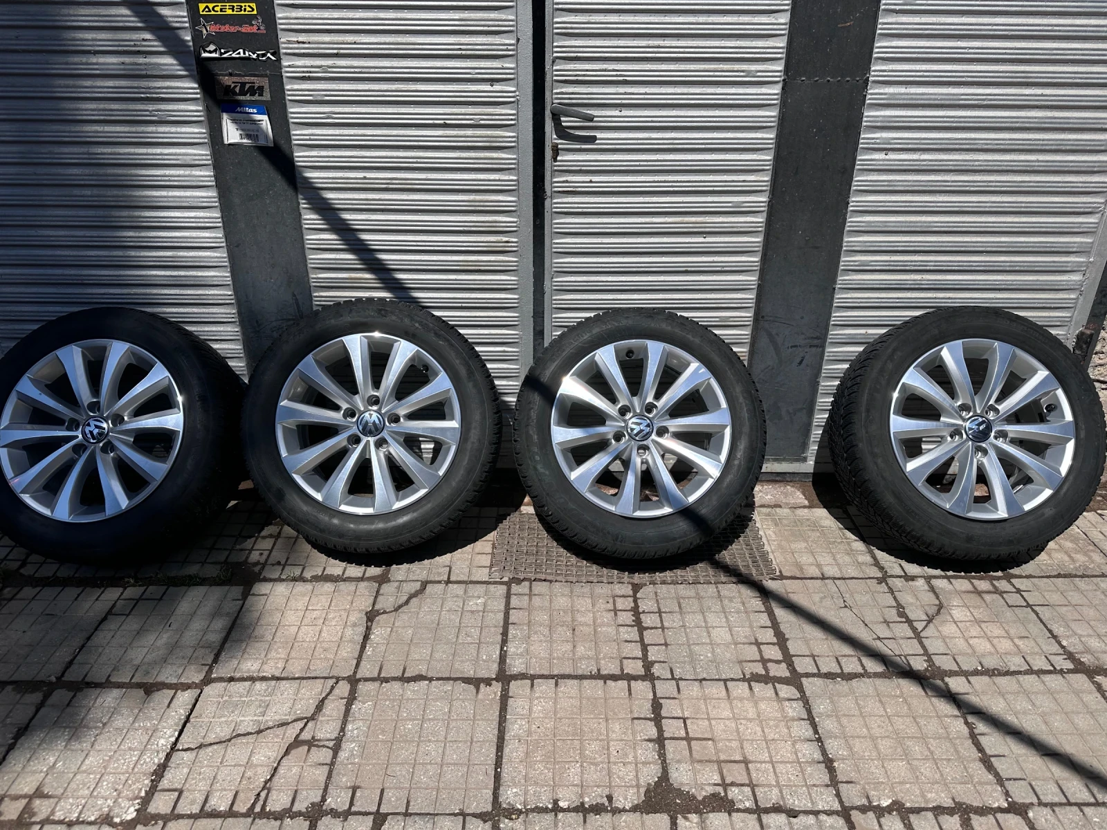 VW Passat 2.0 TDI 140, снимка 15 - Автомобили и джипове - 54172816