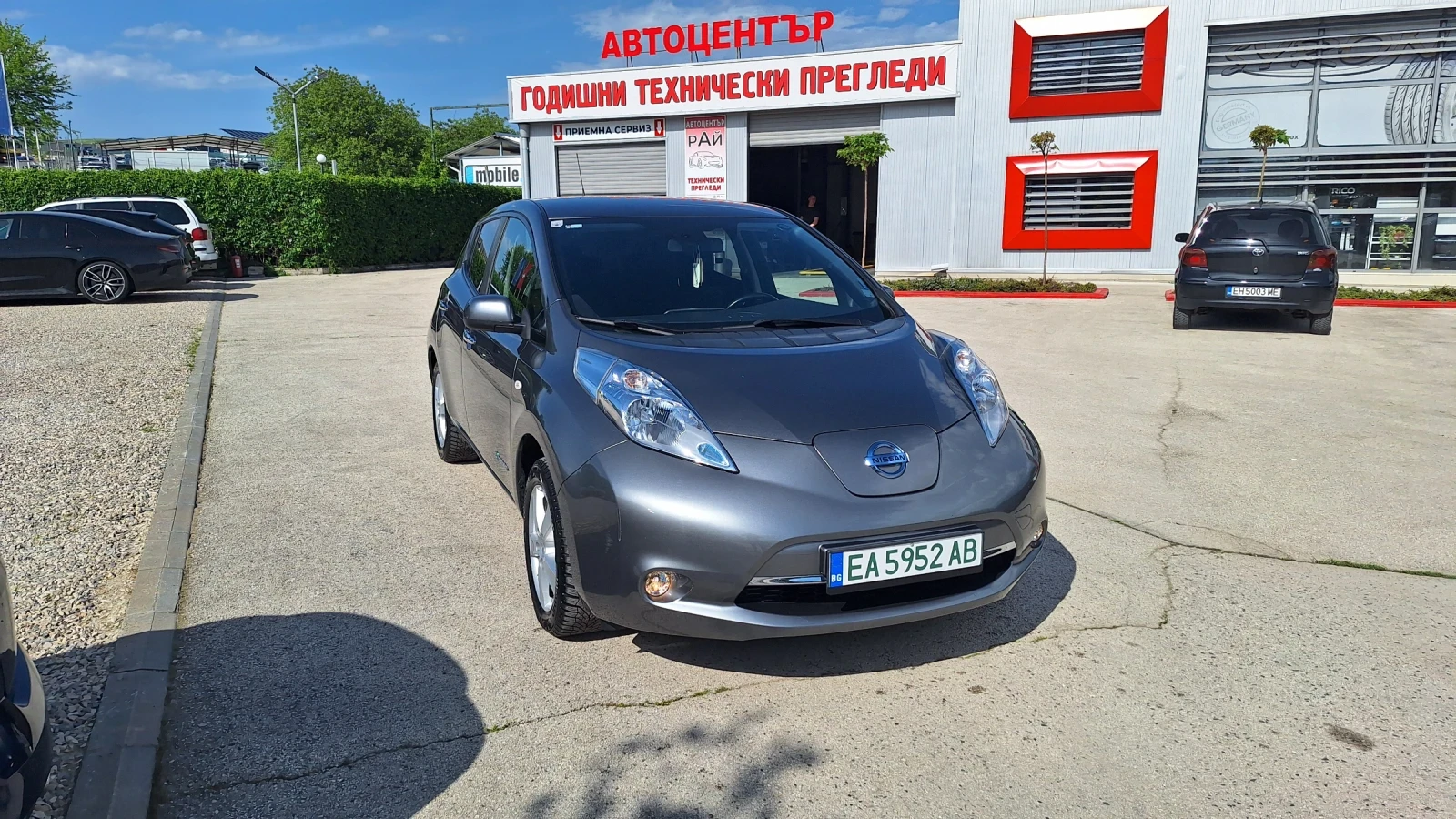 Nissan Leaf 