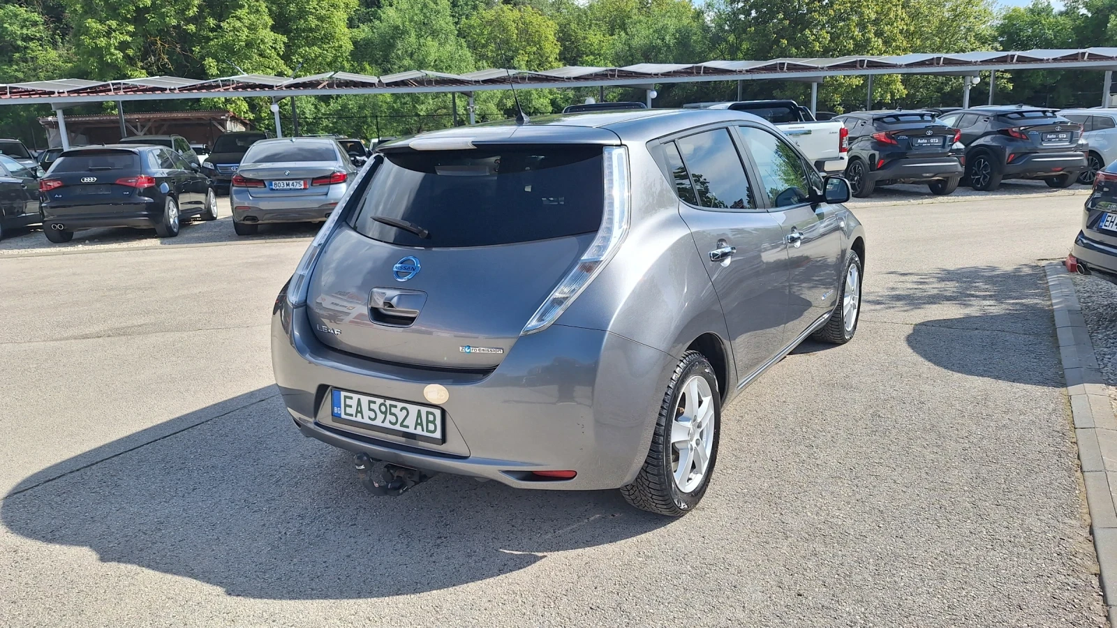 Nissan Leaf , снимка 6 - Автомобили и джипове - 54508760