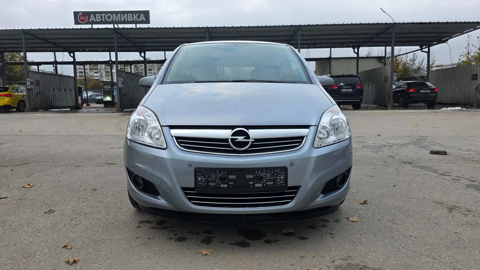 Opel Zafira БЕЗУПРЕЧЕН, снимка 2 - Автомобили и джипове - 54568646