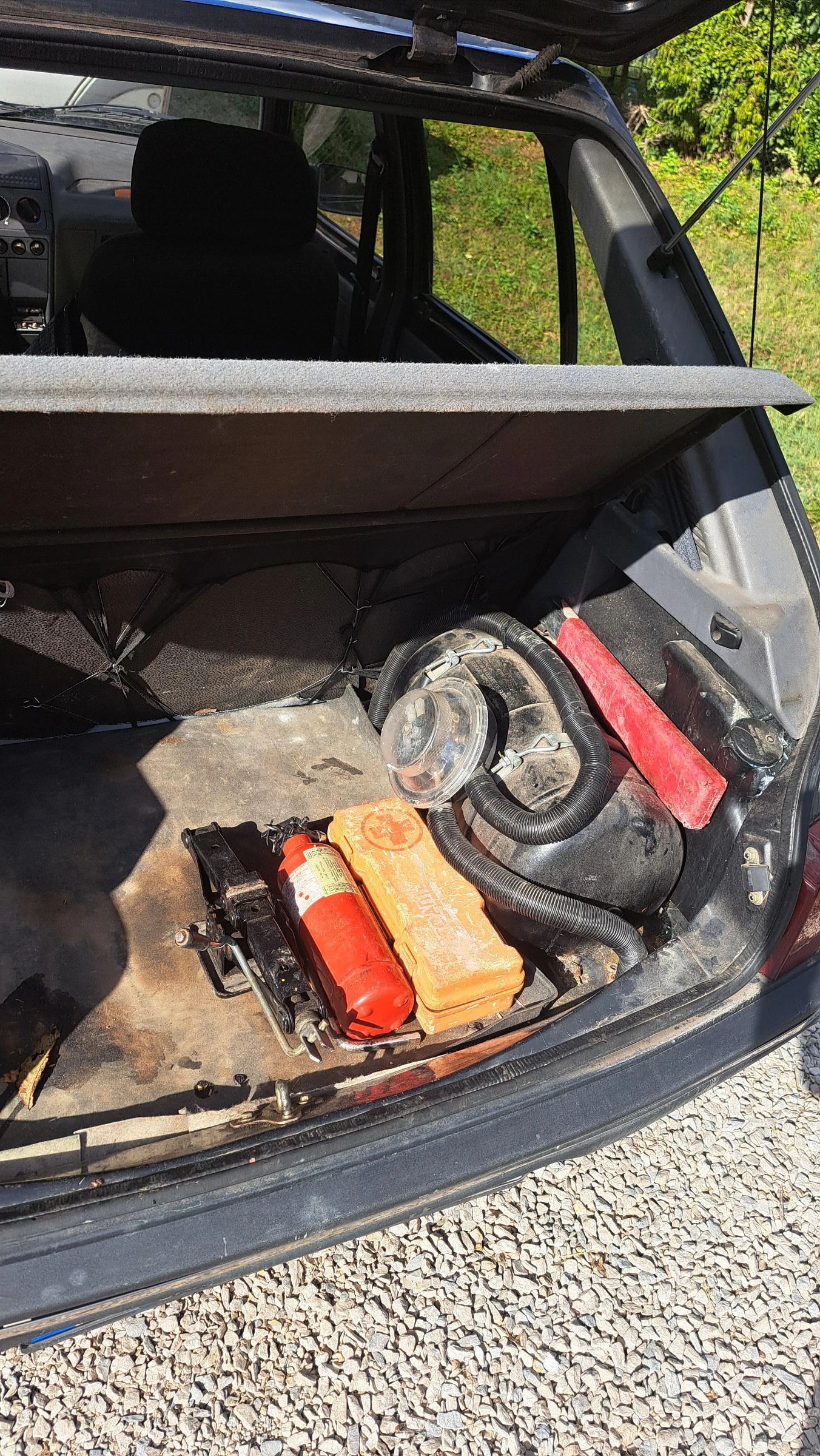 Peugeot 205, снимка 5 - Автомобили и джипове - 56059651