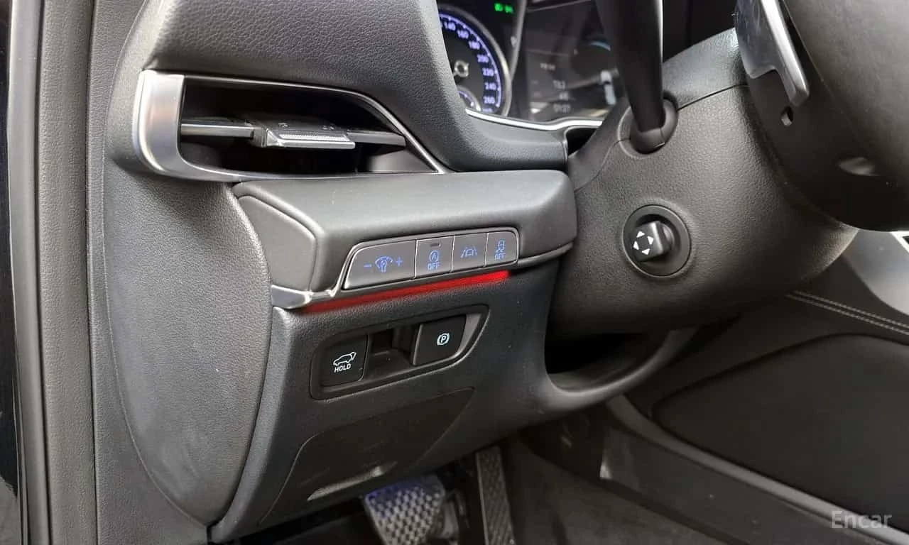Genesis GV80 * 3.0 Diesel AWD * Обдухване * Щори * Панорама * , снимка 17 - Автомобили и джипове - 56217506