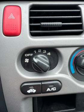 Honda Hr-v 1.6 105 к.с CLIMA, снимка 12