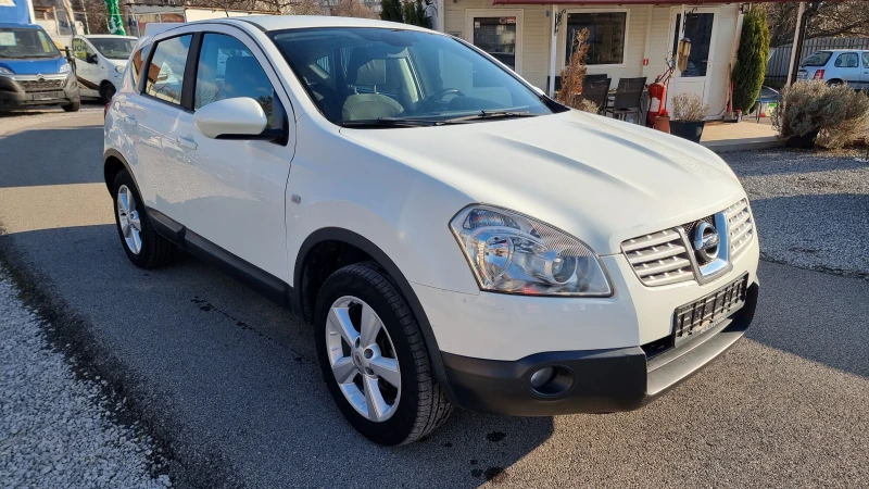 Nissan Qashqai 2.0i GAS 6ck , снимка 3 - Автомобили и джипове - 49007200