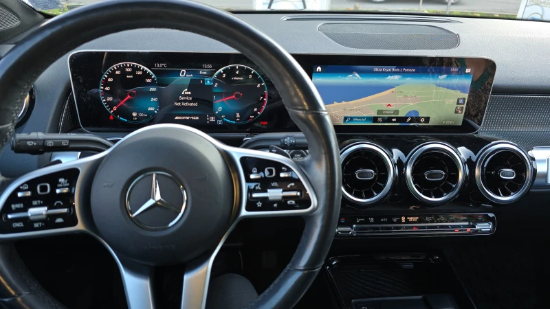 Mercedes-Benz GLB 250 4matic, снимка 12 - Автомобили и джипове - 52435132