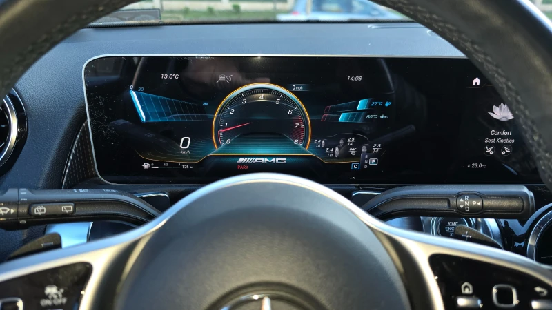 Mercedes-Benz GLB 250 4matic, снимка 9 - Автомобили и джипове - 52435132