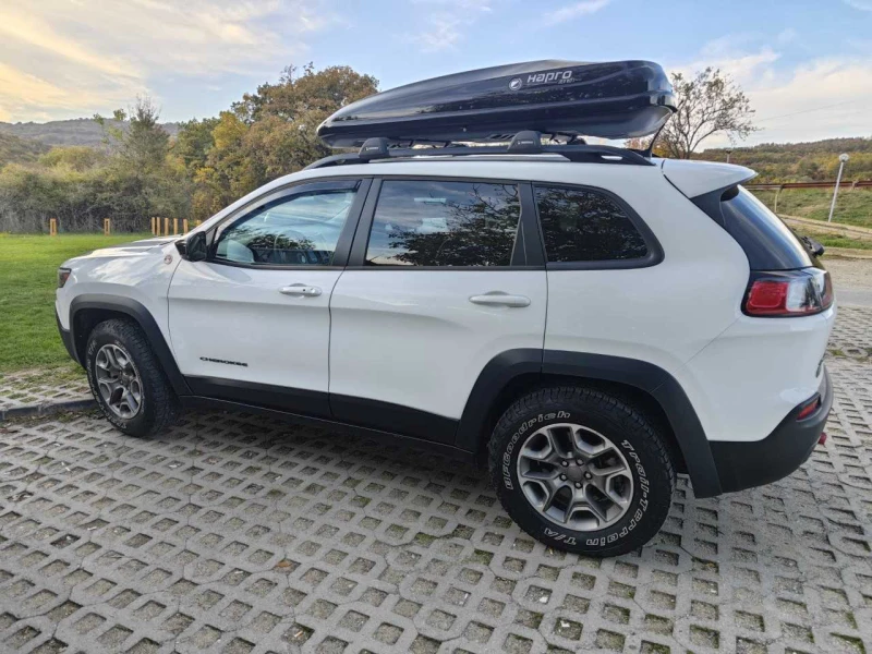 Jeep Cherokee trailhawk, снимка 5 - Автомобили и джипове - 52535172