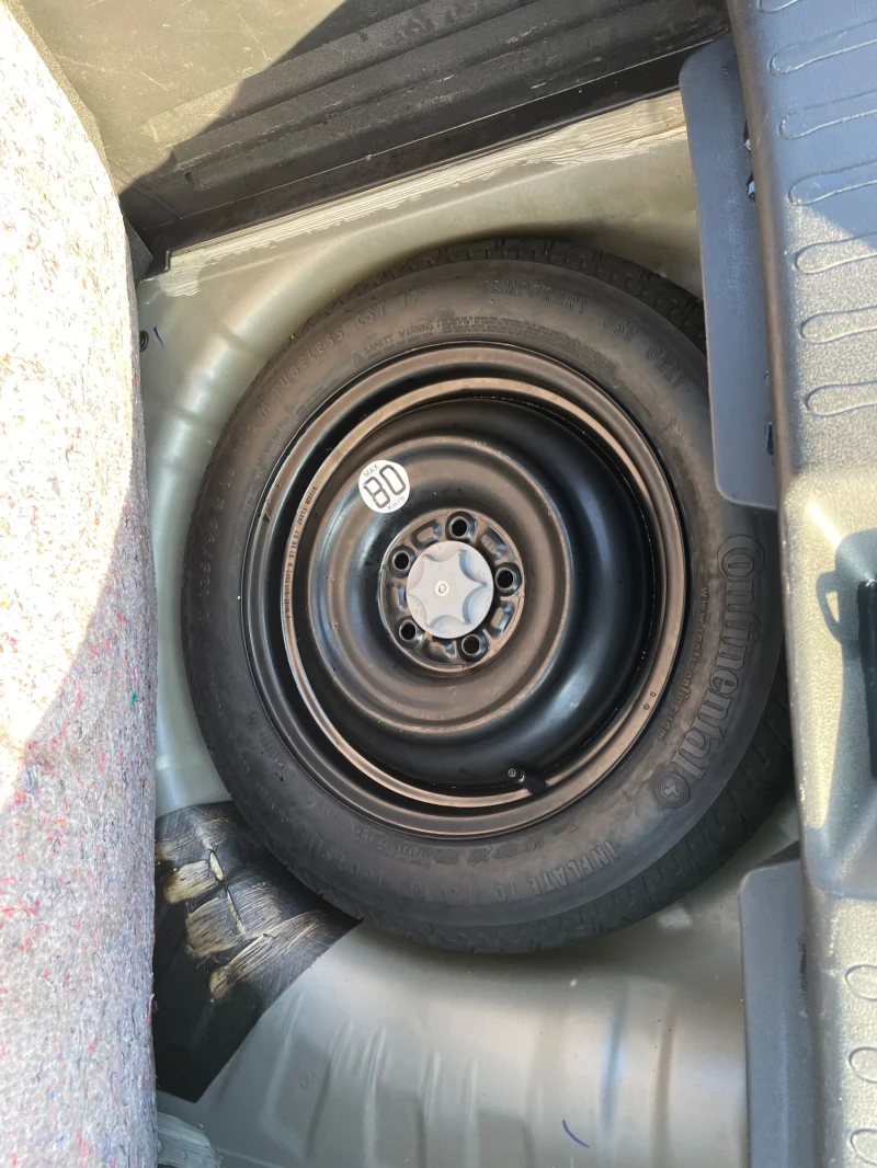 Nissan Juke 1.6 БЕНЗИН, снимка 14 - Автомобили и джипове - 52885930