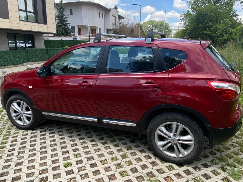 Nissan Qashqai 4х4, бензин, 2.0, автоматик, снимка 2 - Автомобили и джипове - 52996185