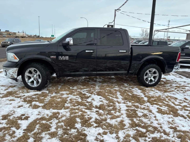 Dodge RAM 1500 * Laramie * PANO* KEYLESS* ПОДГРЕВ* , снимка 2 - Автомобили и джипове - 53556885