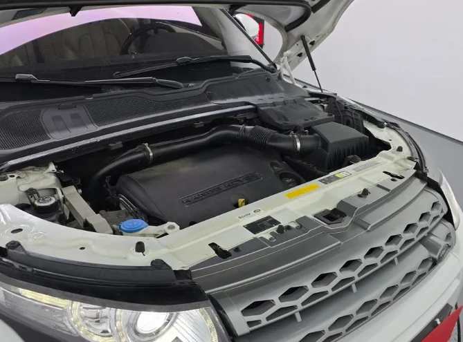 Land Rover Evoque 2.2d - изображение 6