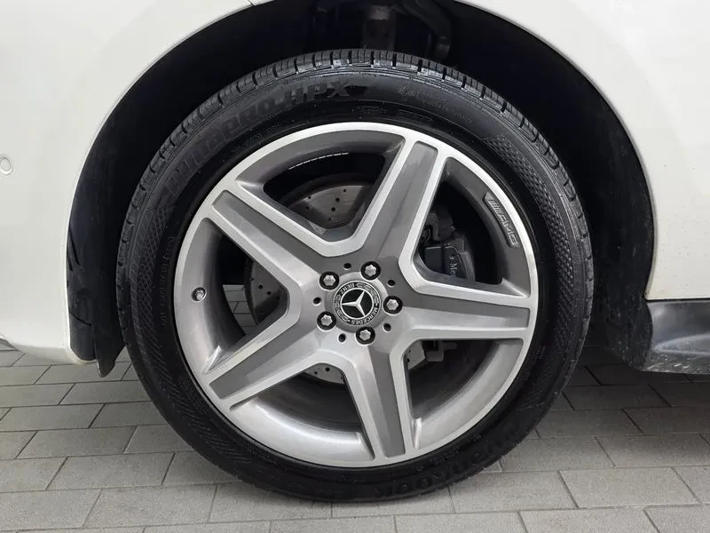 Mercedes-Benz GLE 350 D 4Matic Premium, снимка 5 - Автомобили и джипове - 55747697