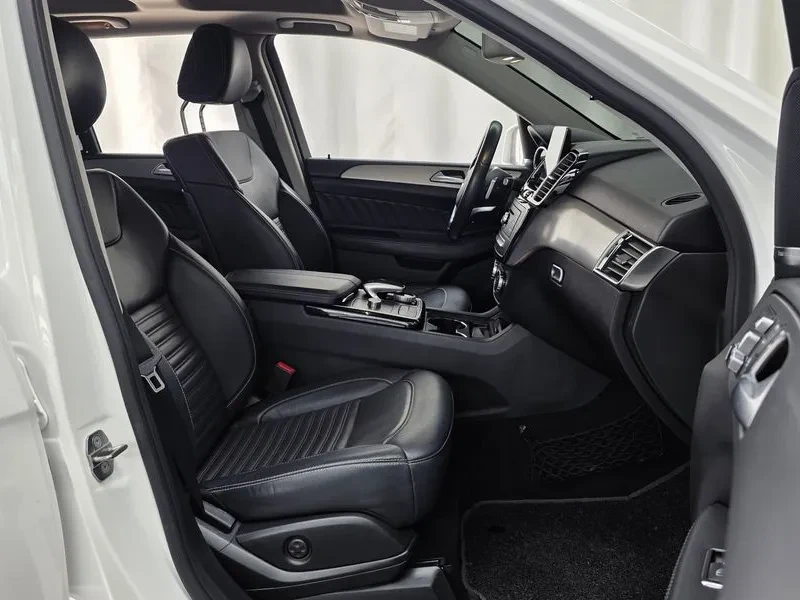 Mercedes-Benz GLE 350 D 4Matic Premium, снимка 11 - Автомобили и джипове - 55747697