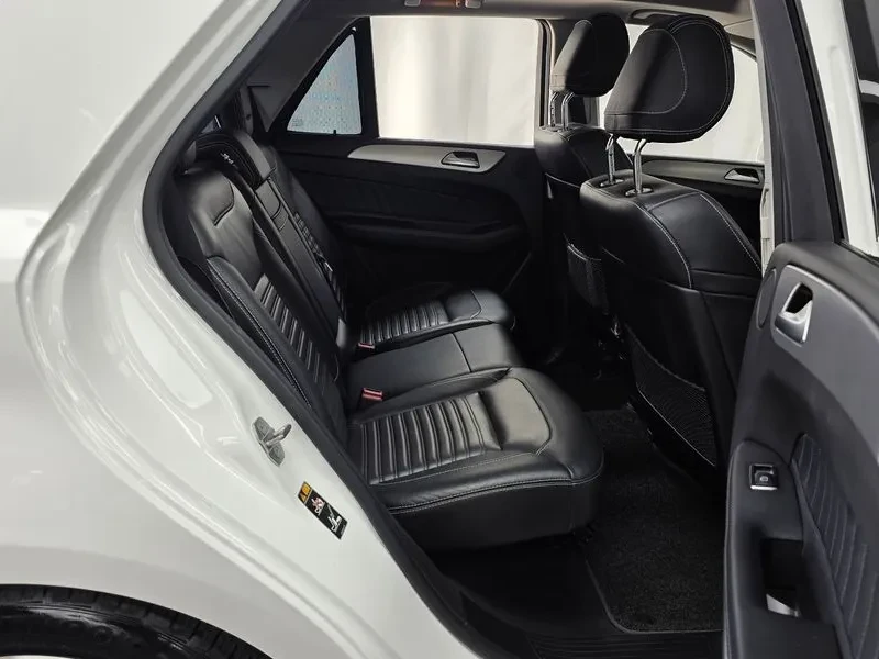 Mercedes-Benz GLE 350 D 4Matic Premium, снимка 12 - Автомобили и джипове - 55747697