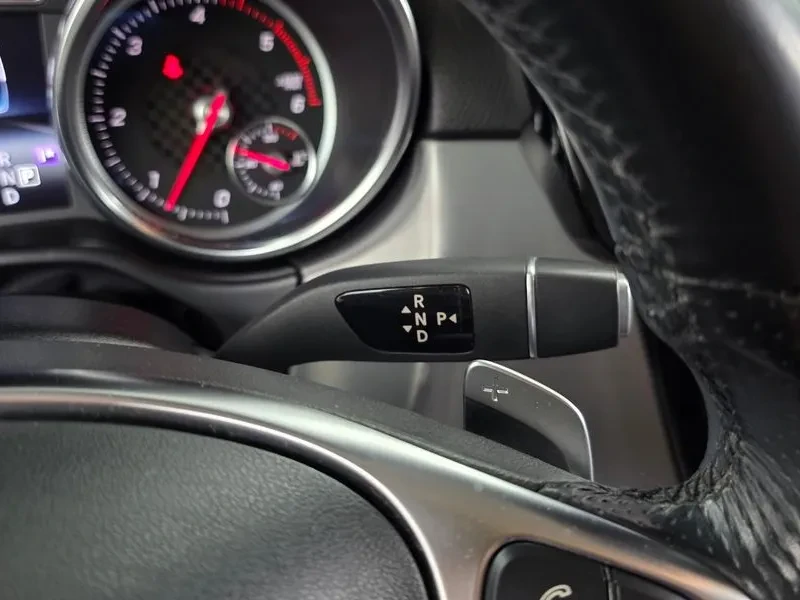 Mercedes-Benz GLE 350 D 4Matic Premium, снимка 9 - Автомобили и джипове - 55747697