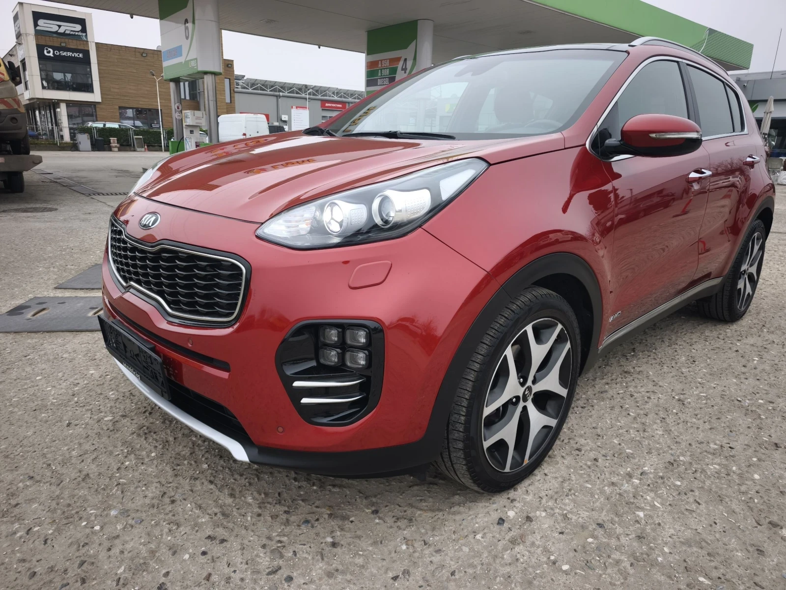 Kia Sportage 2.0d 185kc GT LINE FULL SERVICE IN KIA NEW , снимка 1