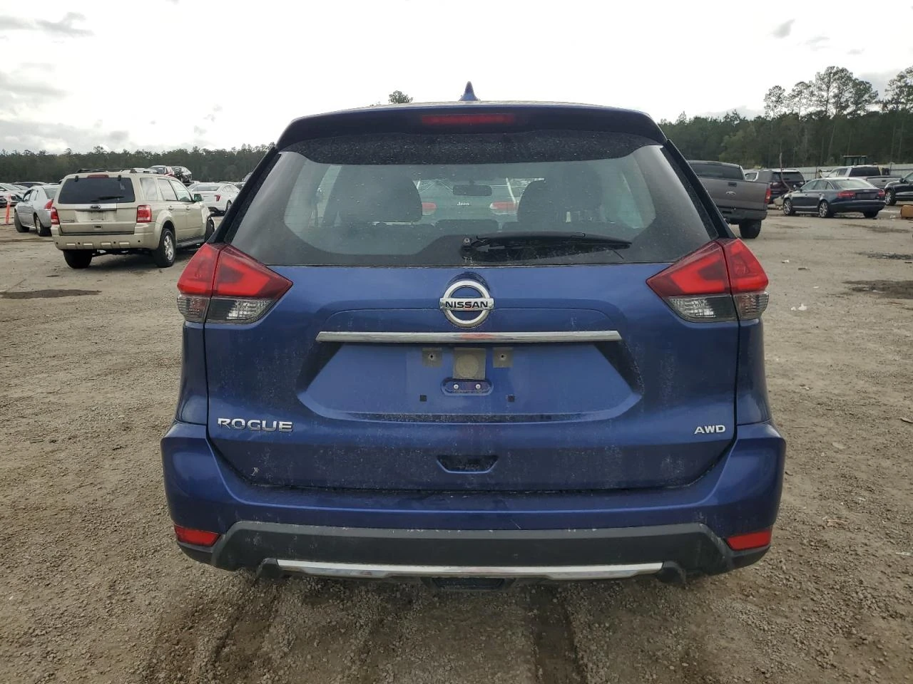Nissan Rogue S - изображение 6
