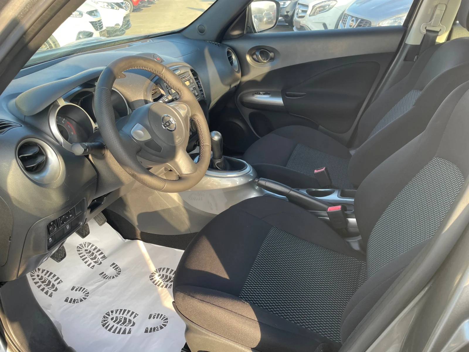 Nissan Juke 1.6 ������ | Mobile.bg � ����������� 9